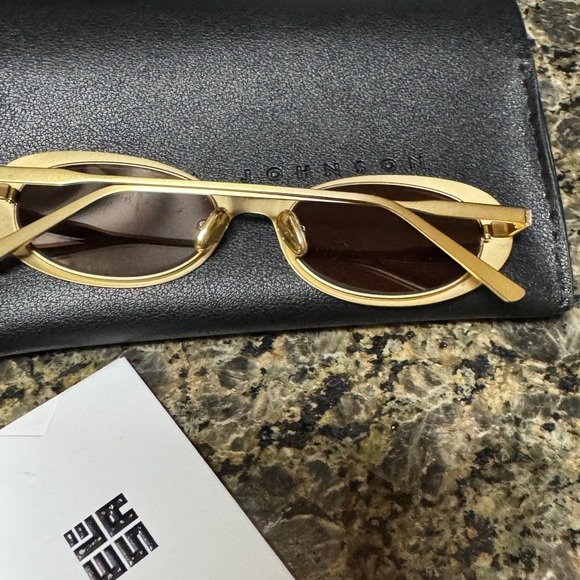 Elisa Johnson NWT lyric Leigh Gold Sunglasses - Picture 5 of 9
